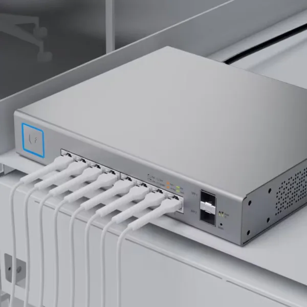 Ubiquiti UniFi US-8-150W PoE Switch