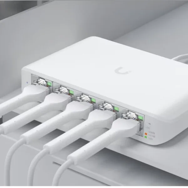 Ubiquiti UniFi Flex Mini USW-Flex-Mini Switch – 5x Gigabit, PoE Powered, Managed