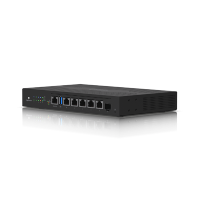 Ubiquiti EdgeRouter 6 PoE – Fanless router with a four-core, 1 GHz MIPS64 processor, (5) Gigabit RJ45…