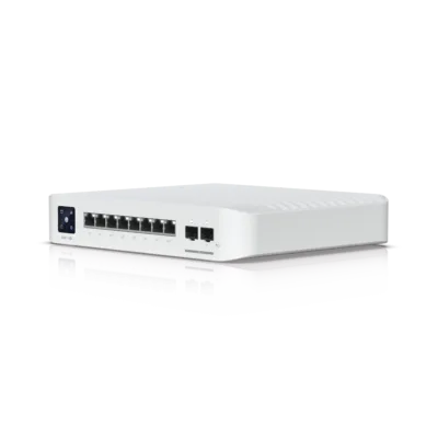 Ubiquiti Pro 8 PoE Switch USW-PRO-8-POE – An 8-port, Layer 3 switch with PoE+ and PoE++ output